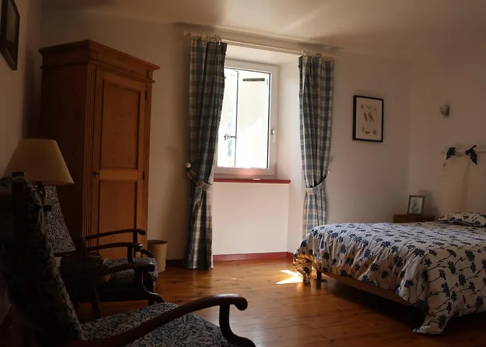 ベッド・アンド・ブレックファスト Lou Prat 3*